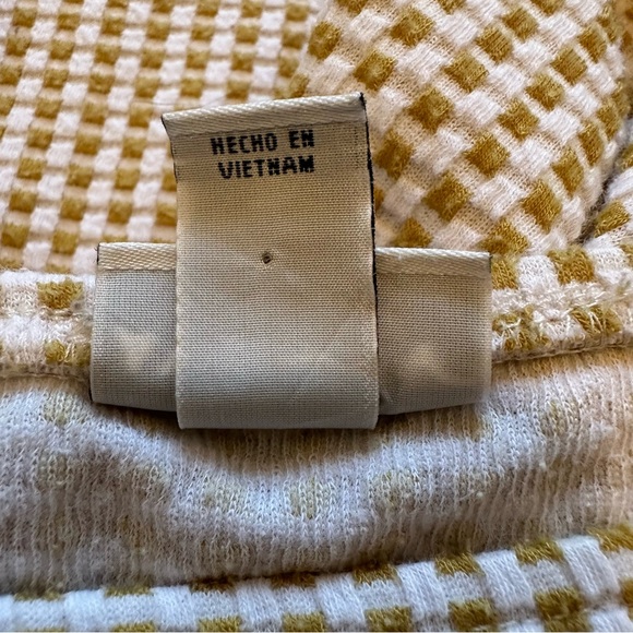 Women’s Top Size 3X White and Gold Camel Checkered Balloon Sleeves AVA &VIV - Picture 7 of 9